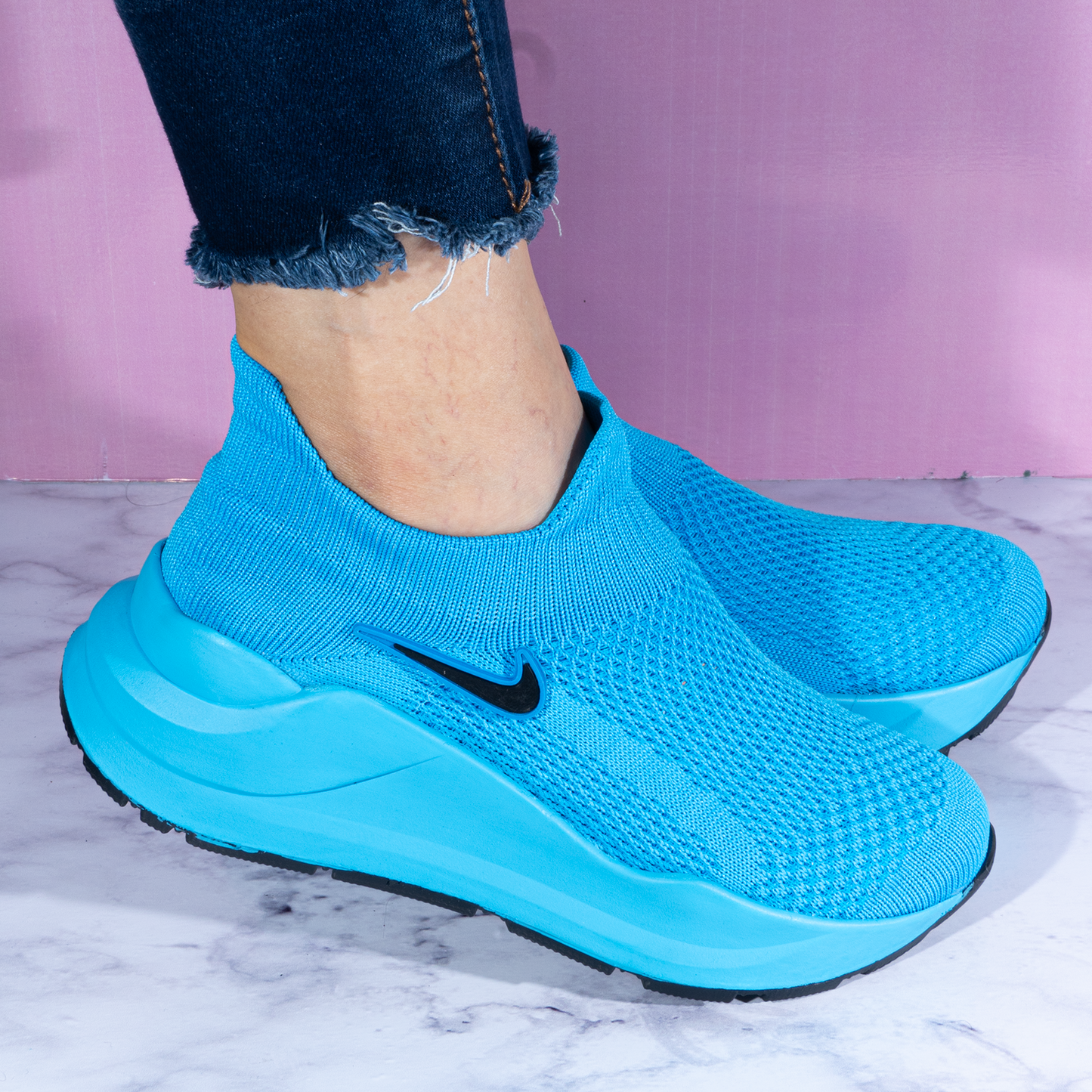 Media Lisa Nike